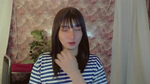 Snapshot of onelesslonelygirl69 chatting on June 2026 04:48:01 PM KLIER online show from June 2026 04:48:01 PM