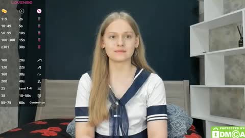 onelovelyalice online show from March 2025 09:22:01 PM