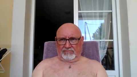 Snapshot of onemoretimebis chatting on June 2026 10:15:01 AM Onemoretimebis online show from June 2026 10:15:01 AM