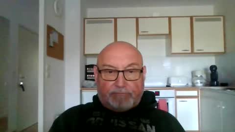 Snapshot of onemoretimebis chatting on June 2026 06:44:01 AM Onemoretimebis online show from June 2026 06:44:01 AM