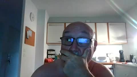 Snapshot of onemoretimebis chatting on June 2026 04:43:02 AM Onemoretimebis online show from June 2026 04:43:02 AM