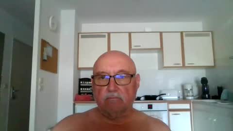 Snapshot of onemoretimebis chatting on June 2026 12:22:01 PM Onemoretimebis online show from June 2026 12:22:01 PM