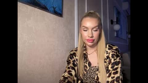 onesweet_baby online show from January 2025 11:34:02 PM
