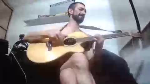 Giorgeo  Armani online show from March 2025 07:08:02 AM