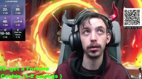 Snapshot of oni_hoshi chatting on December 2024 08:33:02 AM Oni hoshi online show from December 2024 08:33:02 AM