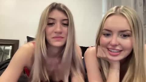 Snapshot of onicasummer chatting on February 2025 01:30:02 AM Onica Summer online show from February 2025 01:30:02 AM