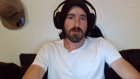 Snapshot of oniyoshiken chatting on September 2025 10:01:02 PM oniyoshiken online show from September 2025 10:01:02 PM