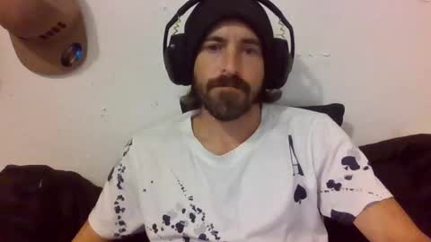 Snapshot of oniyoshiken chatting on September 2025 07:18:02 PM oniyoshiken online show from September 2025 07:18:02 PM