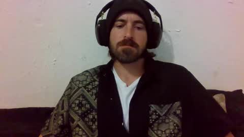 Snapshot of oniyoshiken chatting on October 2025 06:41:01 PM oniyoshiken online show from October 2025 06:41:01 PM