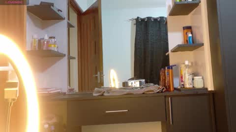 Bestie online show from December 2025 07:25:01 AM