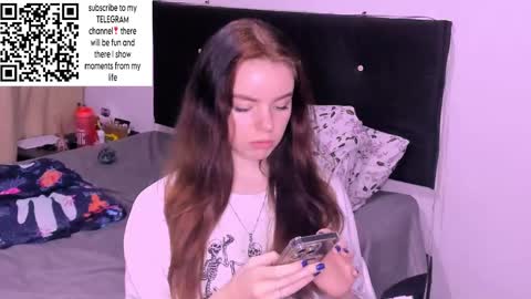 only_sarah1 online show from December 2024 12:11:02 AM