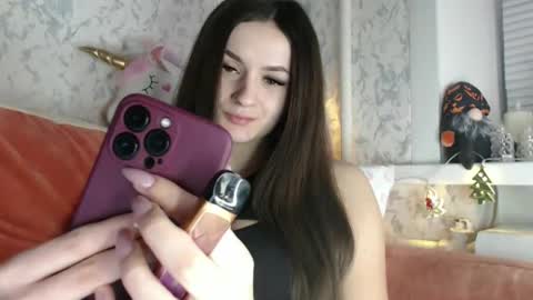 Snapshot of only_ubutterfly chatting on December 2024 07:14:01 PM Amalia online show from December 2024 07:14:01 PM