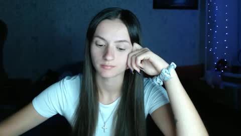 Snapshot of only_ubutterfly chatting on September 2025 06:00:01 PM Amalia online show from September 2025 06:00:01 PM