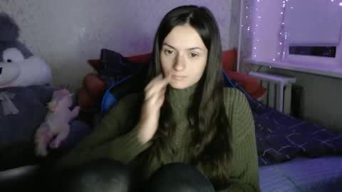 Snapshot of only_ubutterfly chatting on October 2025 05:12:02 PM Amalia online show from October 2025 05:12:02 PM