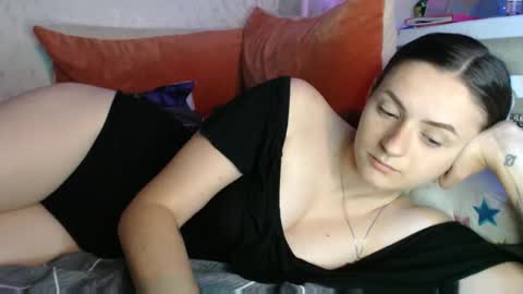 Amalia online show from May 2026 06:09:01 PM