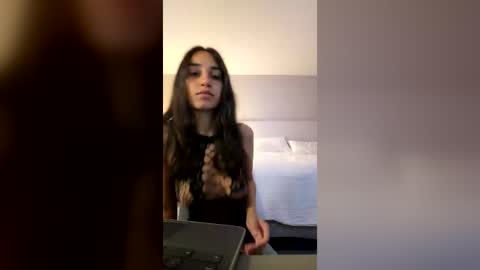 bellalove online show from August 2026 02:30:01 PM