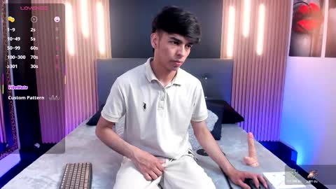 Snapshot of onlyjos_ chatting on November 2025 08:20:02 PM Josh - Schedule 1400 - 2200 online show from November 2025 08:20:02 PM