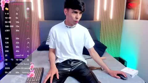 Snapshot of onlyjos_ chatting on November 2025 02:22:01 PM Josh - Schedule 1400 - 2200 online show from November 2025 02:22:01 PM