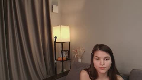 Kira online show from September 2025 04:19:02 PM