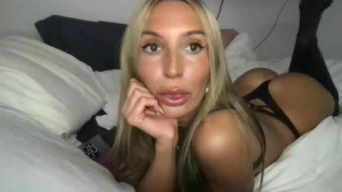 onlypaigewhite online show from June 2026 07:57:02 AM