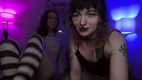 onyx_black666 online show from December 2025 06:40:01 AM