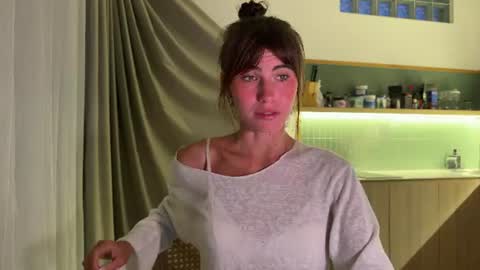 Helen online show from July 2026 10:05:01 PM