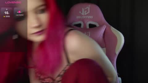 Snapshot of ooliviaa chatting on November 2025 04:42:01 PM Hannah online show from November 2025 04:42:01 PM