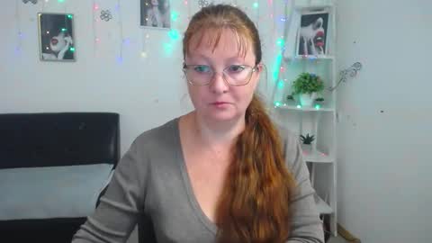 Vanessa online show from September 2025 05:08:01 AM