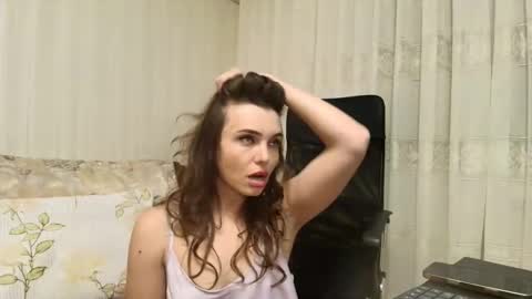 Snapshot of ophelia_blue chatting on November 2025 05:34:02 PM ophelia blue online show from November 2025 05:34:02 PM