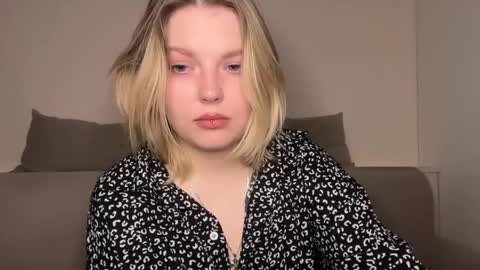 Ophelia online show from March 2026 11:06:01 PM