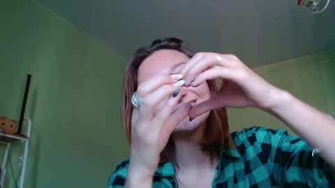 Snapshot of orange___melani chatting on September 2025 10:28:02 AM Melani online show from September 2025 10:28:02 AM