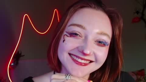 Snapshot of orange___melani chatting on October 2025 10:19:02 AM Melani online show from October 2025 10:19:02 AM