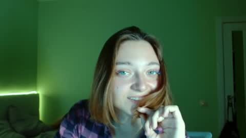 Snapshot of orange___melani chatting on November 2025 02:39:02 PM Melani online show from November 2025 02:39:02 PM