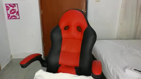 ORANGE ANGEL online show from January 2026 01:52:02 AM