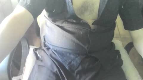 Ore online show from December 2025 09:33:01 PM