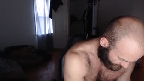 Snapshot of oregon87 chatting on December 2024 03:55:01 PM The Oregon Lumberjack online show from December 2024 03:55:01 PM