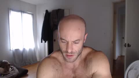 Snapshot of oregon87 chatting on January 2025 07:21:01 PM The Oregon Lumberjack online show from January 2025 07:21:01 PM