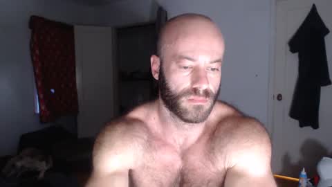 Snapshot of oregon87 chatting on March 2025 02:48:01 PM The Oregon Lumberjack online show from March 2025 02:48:01 PM