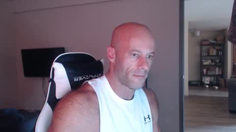 Snapshot of oregon87 chatting on June 2026 08:30:02 PM The Oregon Lumberjack online show from June 2026 08:30:02 PM