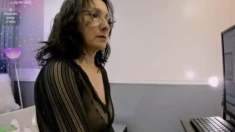 Snapshot of oriana_jhonson chatting on October 2025 10:30:01 AM Oriana online show from October 2025 10:30:01 AM