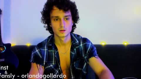 Fansly and Instagram -  online show from December 2024 01:29:02 PM