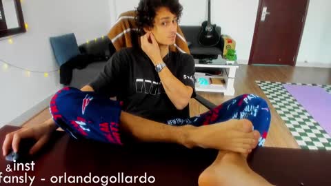 Fansly and Instagram -  online show from January 2025 07:54:01 AM