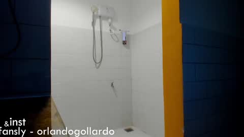 Fansly and Instagram -  online show from January 2025 06:14:01 PM