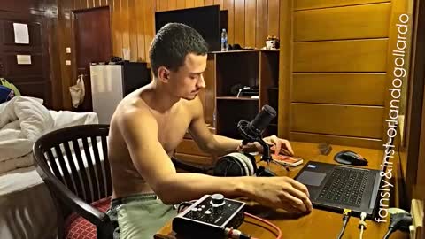 Fansly and Instagram -  online show from November 2025 09:41:02 AM