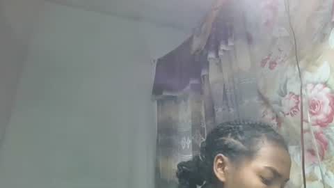 Snapshot of ornellahhh chatting on October 2025 09:20:01 PM ornellahhh online show from October 2025 09:20:01 PM