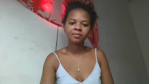 Snapshot of ornellahhh chatting on October 2025 10:32:02 AM ornellahhh online show from October 2025 10:32:02 AM