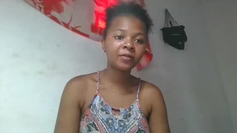 Snapshot of ornellahhh chatting on November 2025 10:47:01 AM ornellahhh online show from November 2025 10:47:01 AM