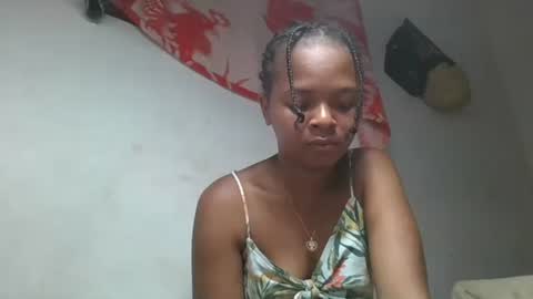 Snapshot of ornellahhh chatting on November 2025 10:09:01 PM ornellahhh online show from November 2025 10:09:01 PM