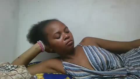 Snapshot of ornellahhh chatting on November 2025 10:47:01 AM ornellahhh online show from November 2025 10:47:01 AM