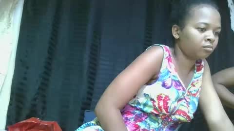 Snapshot of ornellahhh chatting on December 2025 08:14:02 PM ornellahhh online show from December 2025 08:14:02 PM